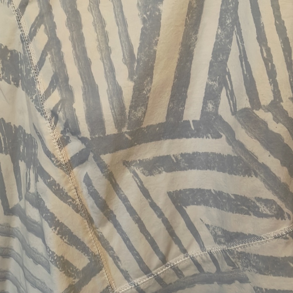 Grey/white Ruby Rd. Blouse - Picture 3 of 3